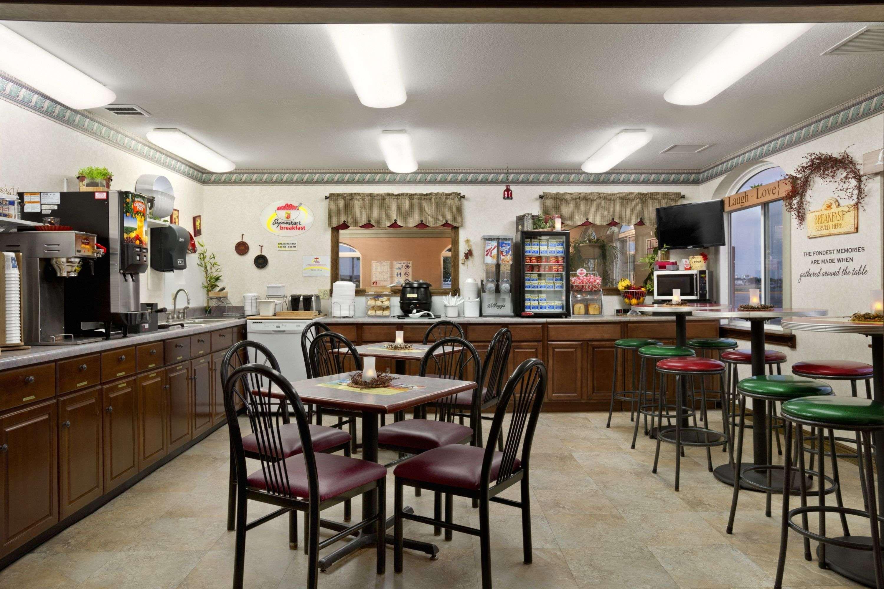 Econo Lodge Scottsbluff Dış mekan fotoğraf
